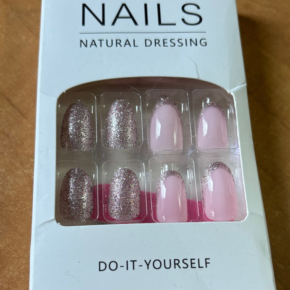 Pink and Glitter Press-On Nails
